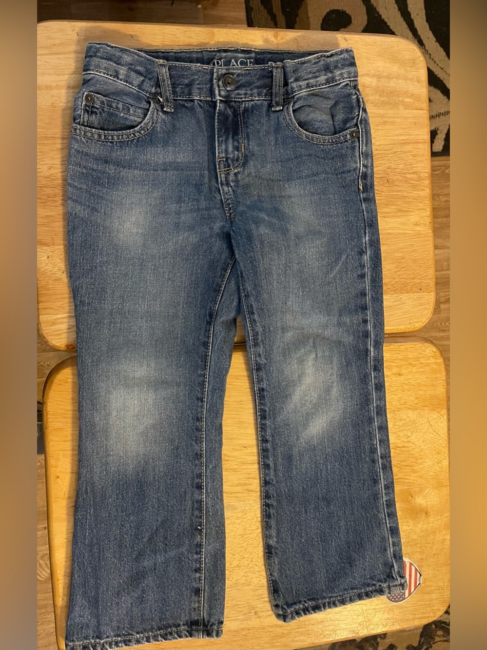 Children's Place Kid’s Bootcut Blue Jeans Size 5. EUC.